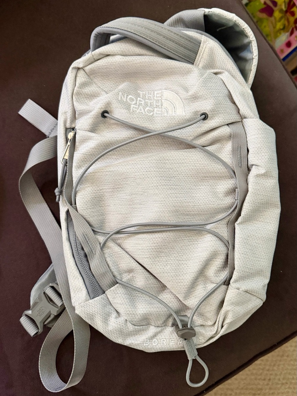 NWOT The North Face Grey Borealis Sling Bag